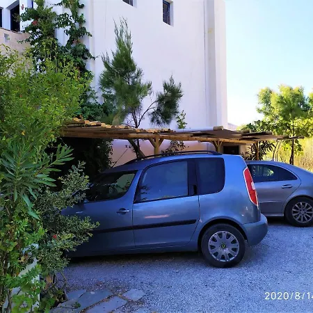 Naxos Seaside Retreat - Akti Bright Escape Apartman